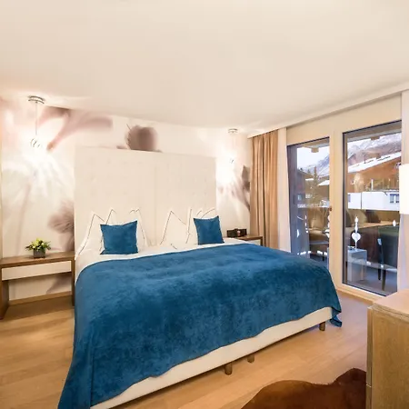 Matthiol Boutique Готель Церматт